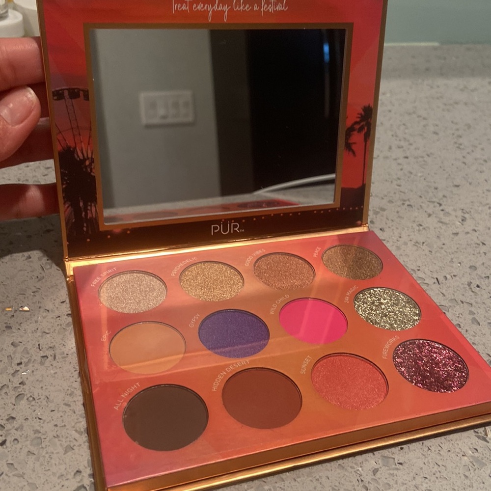 PUR Festival Palette